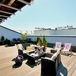 411 W Royal Tulip 200 M Od Plazy Dobruk W 5 Gwiazdkowym Apartment