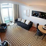 411 W Royal Tulip 200 M Od Plazy Dobruk W 5 Gwiazdkowym Διαμέρισμα