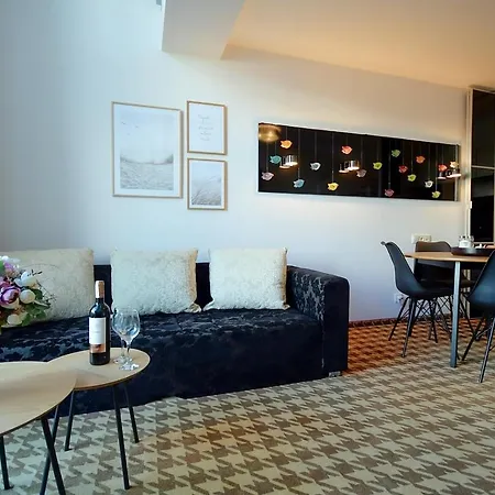 411 W Royal Tulip 200 M Od Plazy Dobruk W 5 Gwiazdkowym *